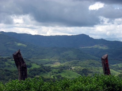 Nicaragua estudia analizar la factibilidad de 10 áreas con potencial geotérmico