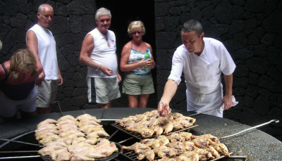 La mejor barbacoa geotérmica – parrilla volcánica en Lanzarote
