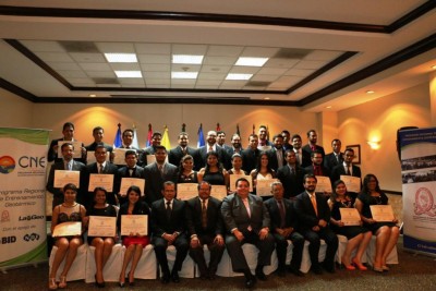 Graduación en El Salvador del Programa Regional de Entrenamiento Geotérmico 2015