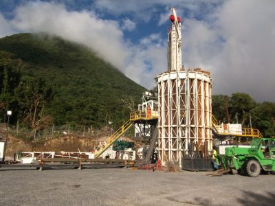 El sector privado es crucial para impulsar el desarrollo geotérmico en el Caribe Oriental