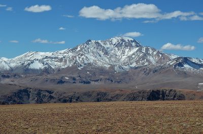 Se explorará recurso geotérmico en Neuquén, Argentina