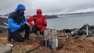 Equipo de la UPNA produce energía geotérmica en la Antártida con tecnología termoeléctrica