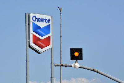 El director ejecutivo de Chevron señala un fuerte interés en la expansión geotérmica